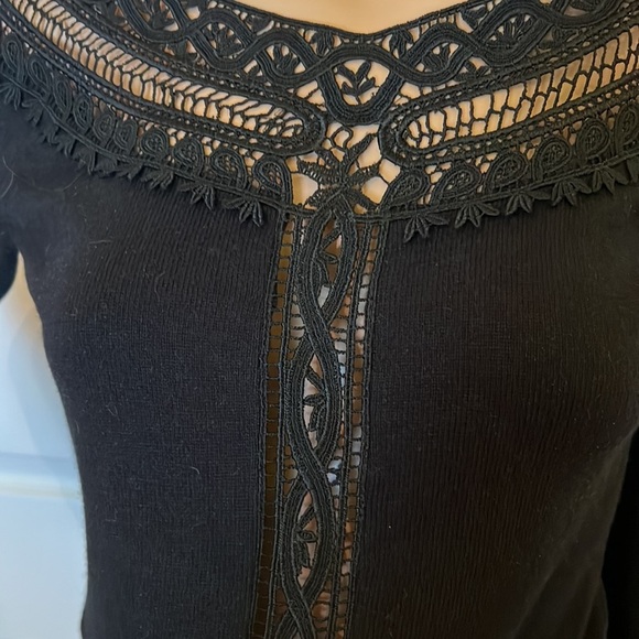 Moda international sexy black off shoulder see thru lace sweater sz S - Picture 2 of 8